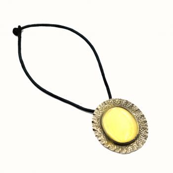 antique style necklace 